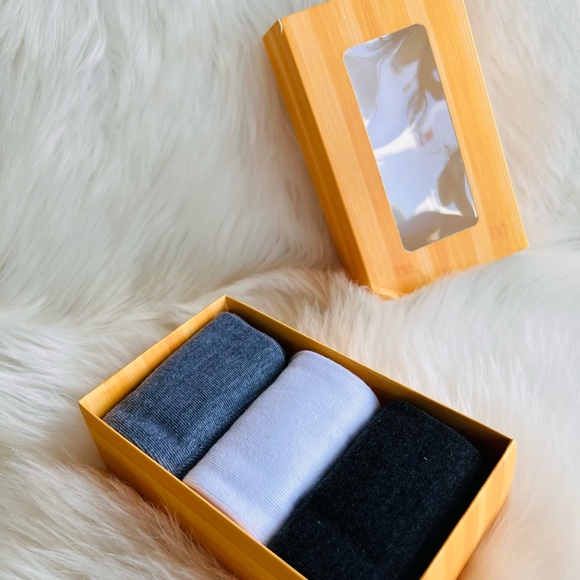 Socks - Picture 2 of 2